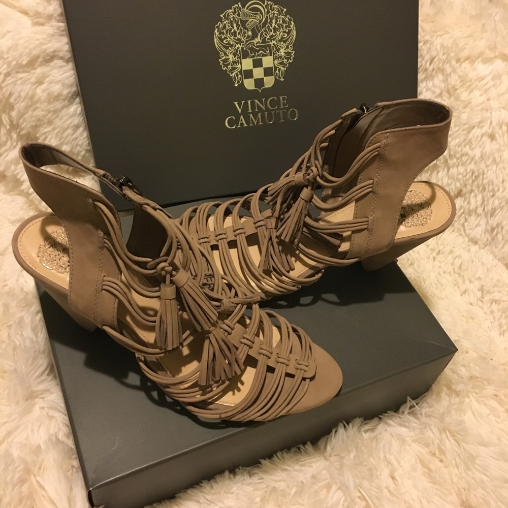 Vince Camuto Shoes. Style-Makoto